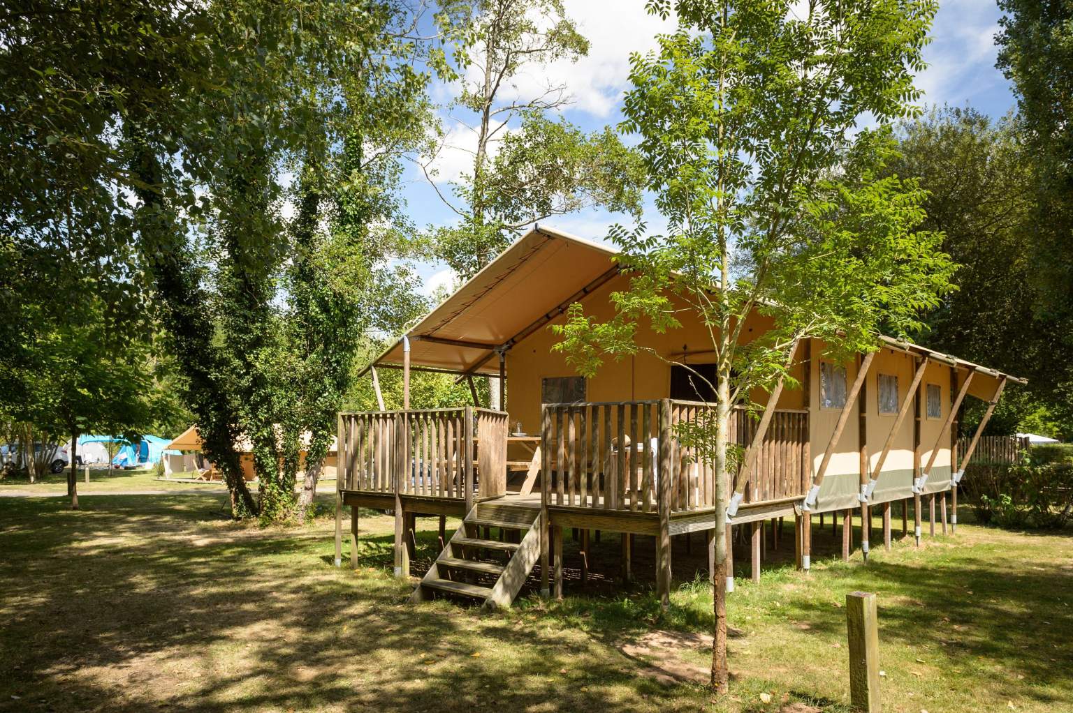 Tente Rives Nature Cottages et Camping en Bretagne